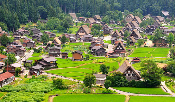 /files/files/Ogimachi-Village.jpg